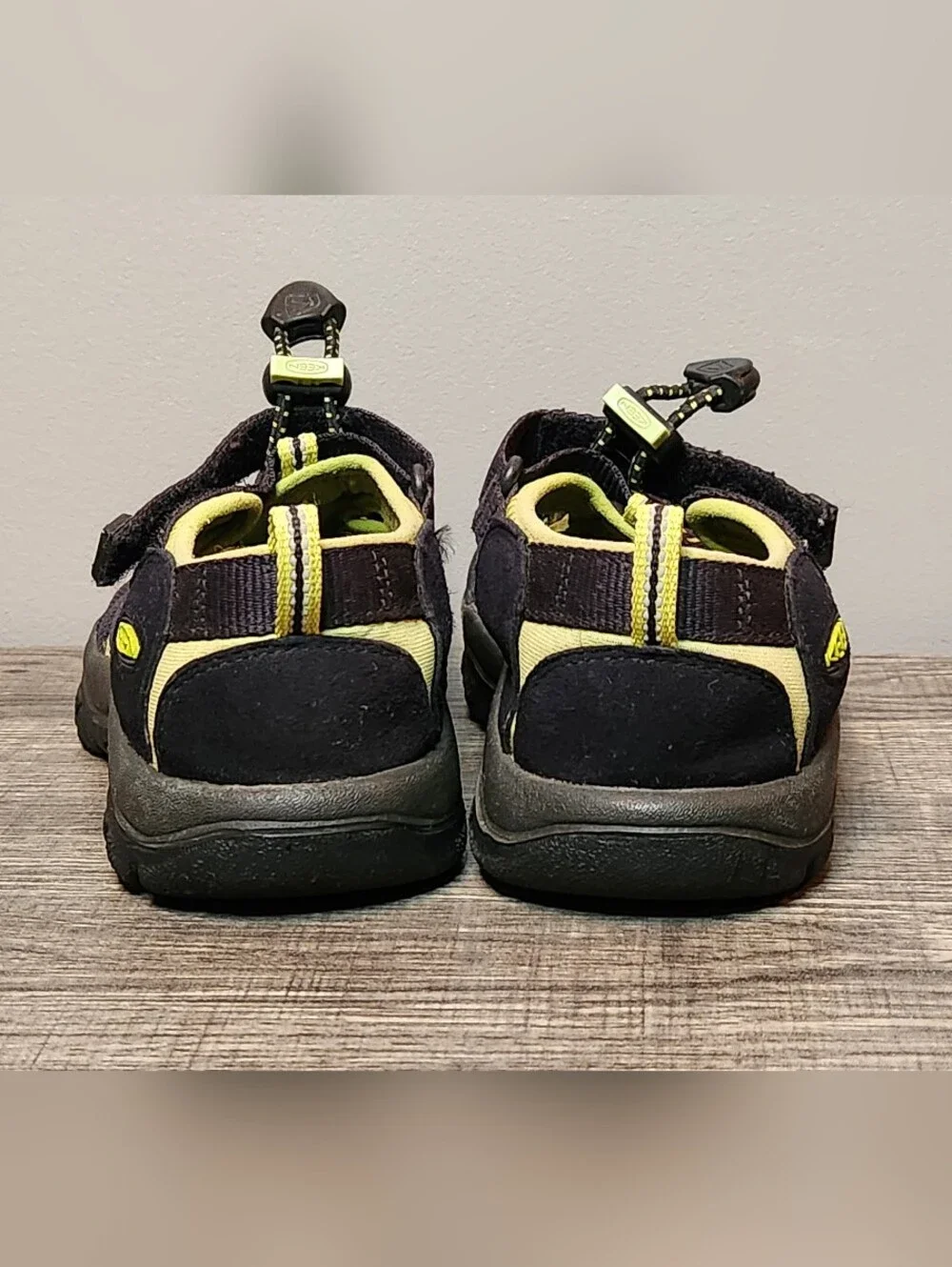 KEEN Kids' Black & Lime Sport Sandals Size 13
